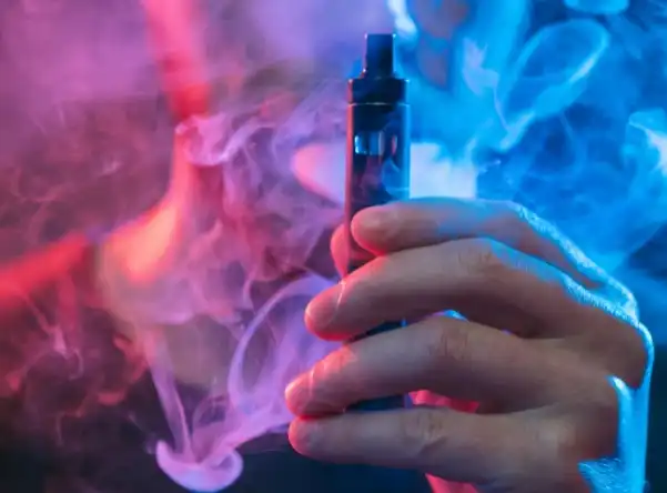 Polisi Ungkap Jaringan “Narkoba Zombie”, Ribuan Liquid Rokok Elektrik Berbahaya Diamankan